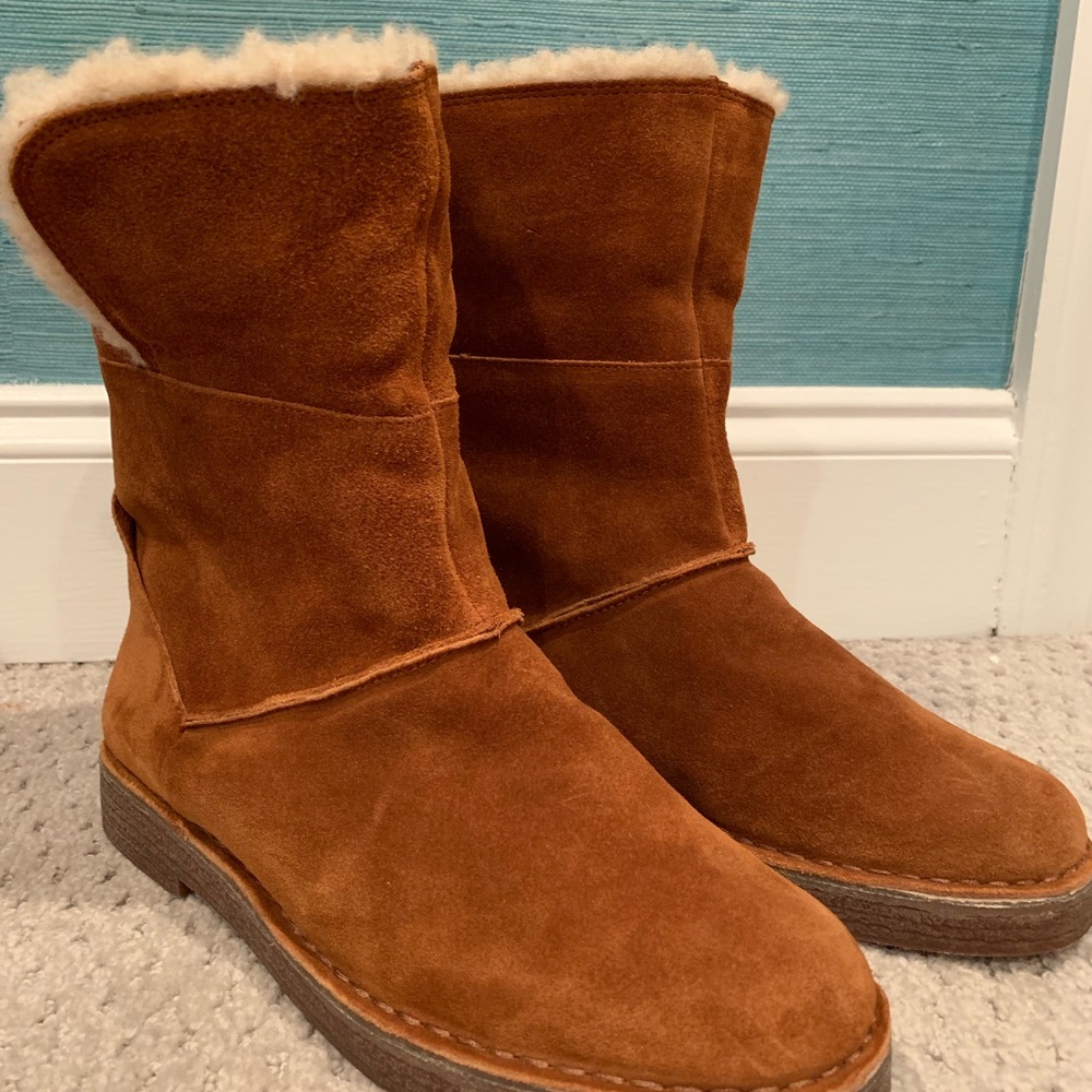 Clark Fur Boots!!